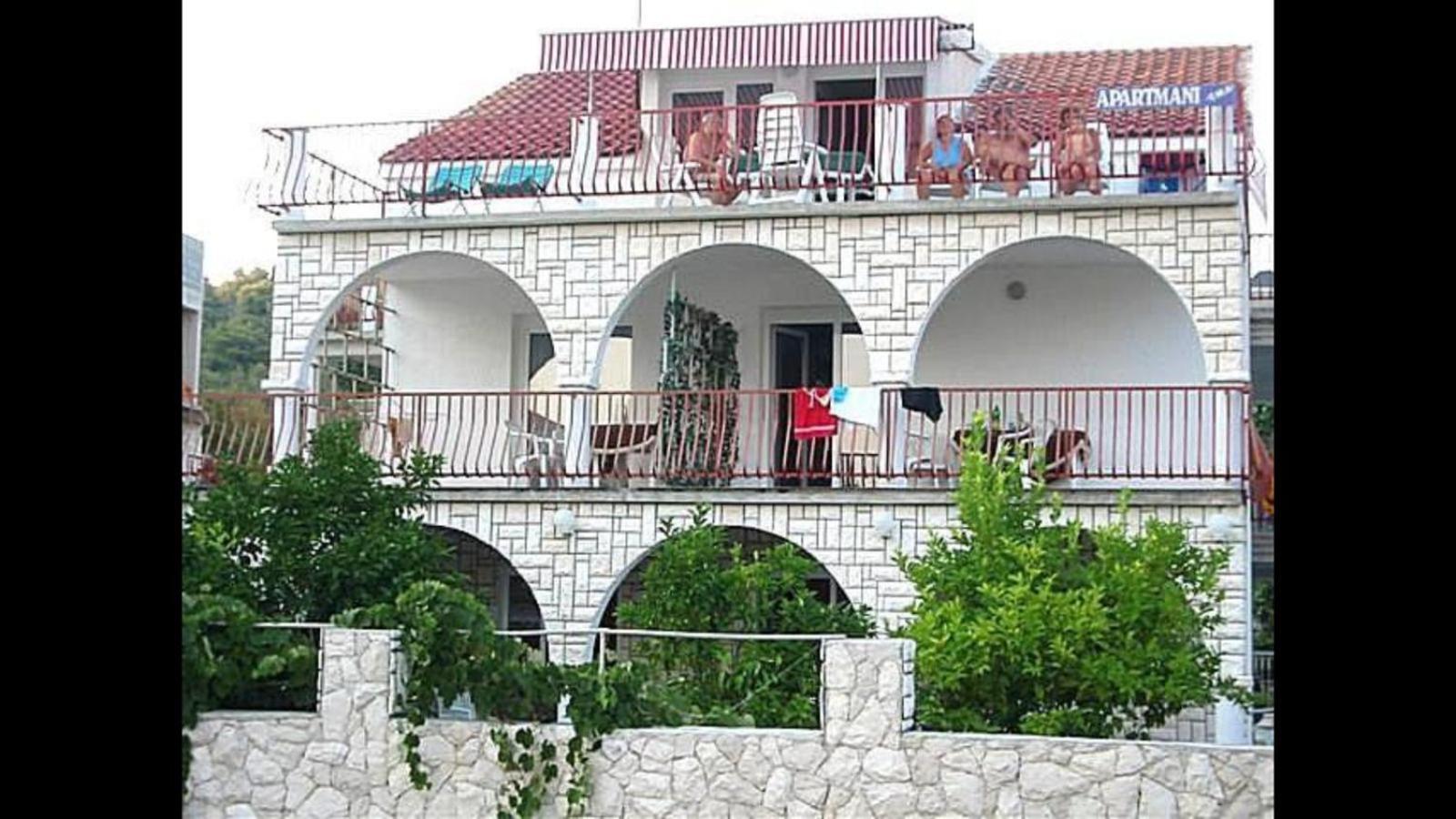 Apartmani Ema Τρογκίρ Εξωτερικό φωτογραφία